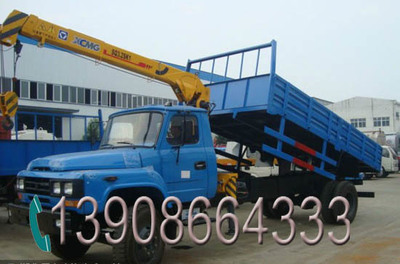 東風(fēng)140隨車吊帶自卸翻斗——多功能起重運(yùn)輸專用汽車